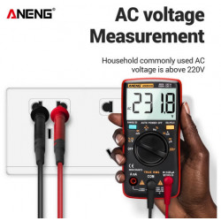 Digitální mutimetr spříslušenstvím